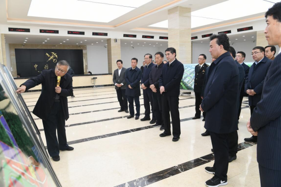 省委書記王建軍、省長(zhǎng)劉寧視察曹家堡保稅物流園運(yùn)營(yíng)情況